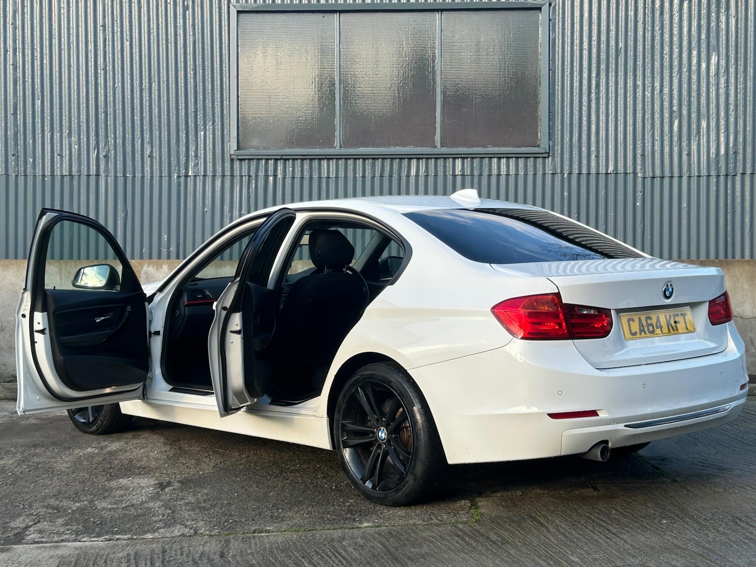 Used BMW 3 Series 2015 for sale - 77377606: Photo 3