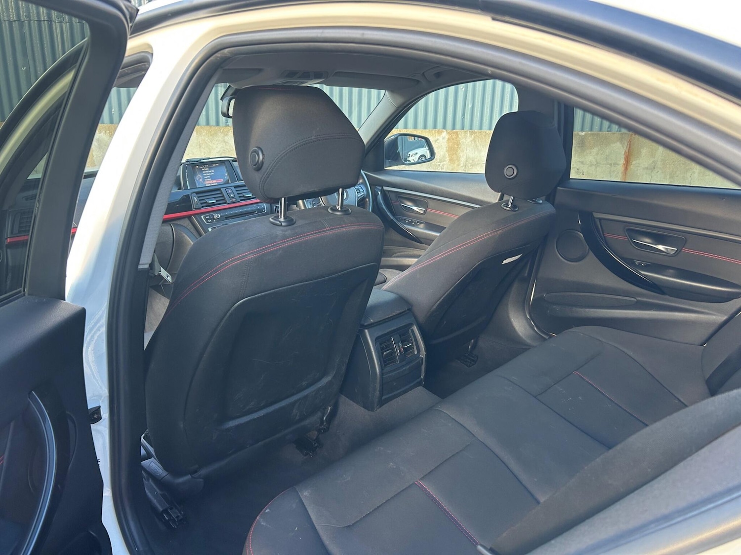 Used BMW 3 Series 2015 for sale - 77377606: Photo 31