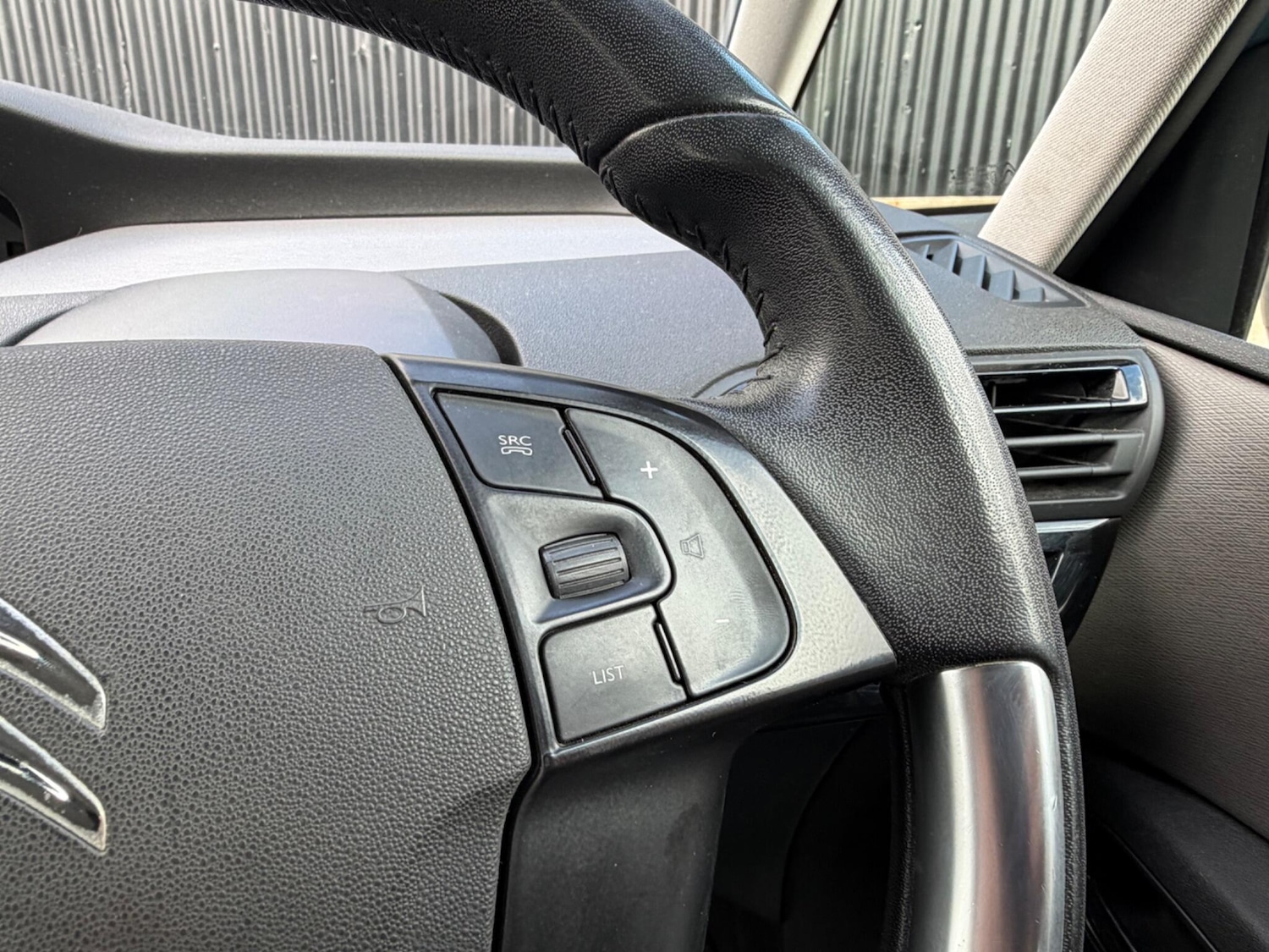 Used Citroen C4 Picasso 2014 for sale - 78148024: Photo 24