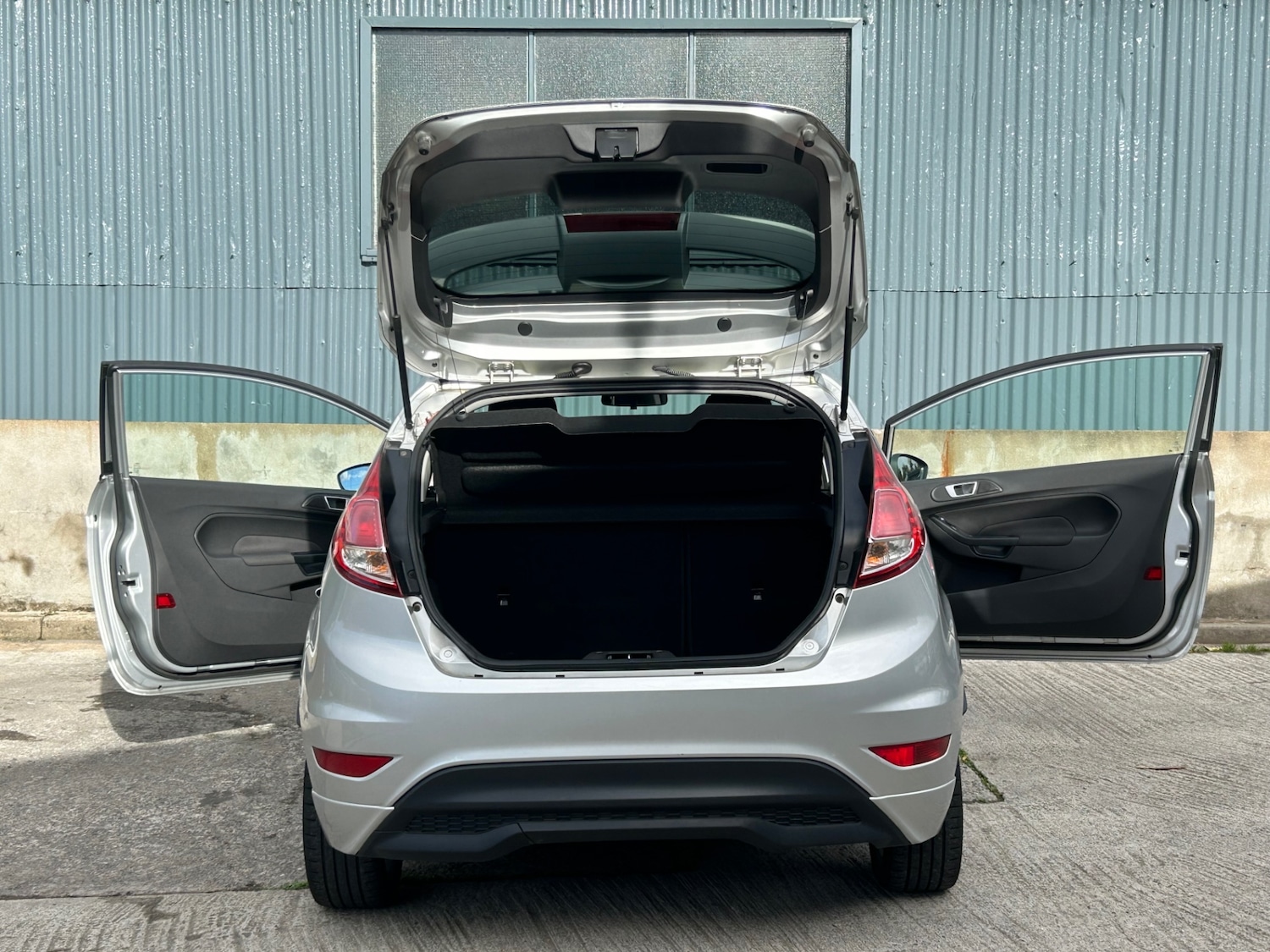 Used Ford Fiesta 2013 for sale - 76452461: Photo 12