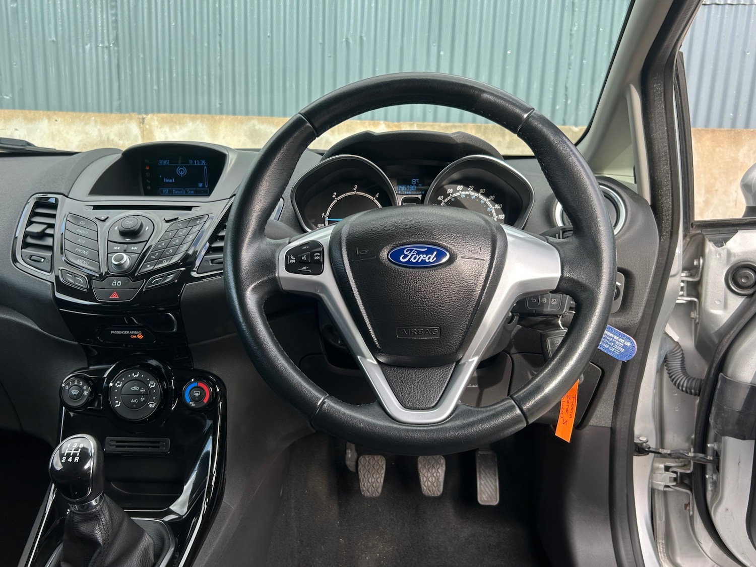 Used Ford Fiesta 2013 for sale - 76452461: Photo 15