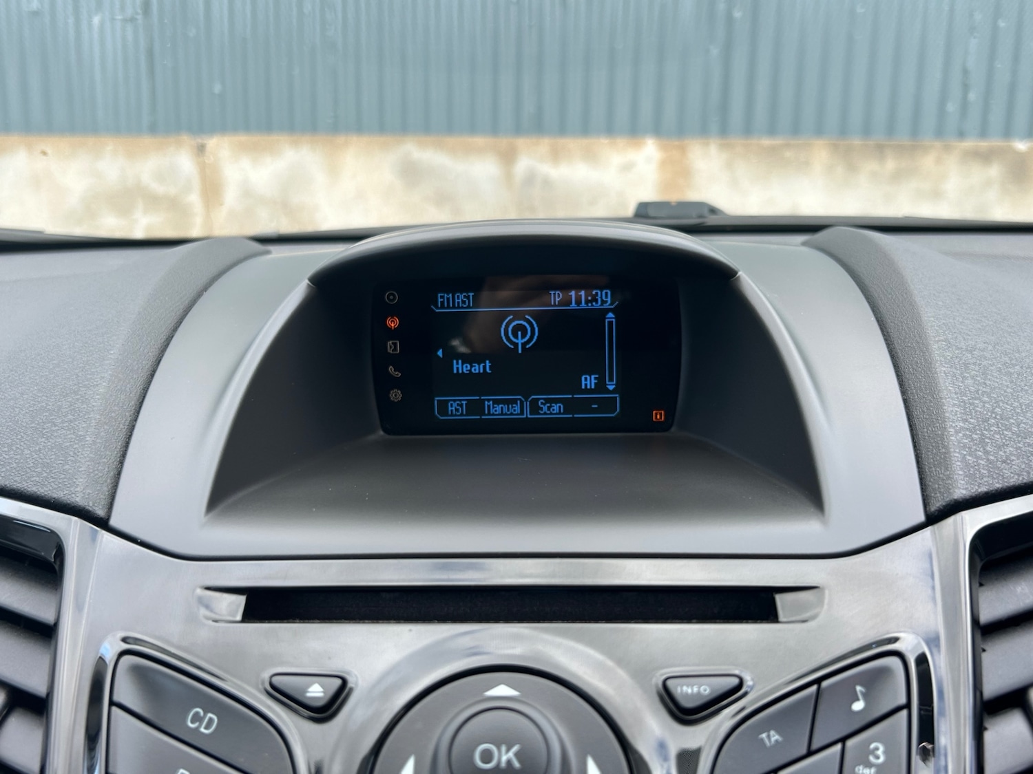 Used Ford Fiesta 2013 for sale - 76452461: Photo 16