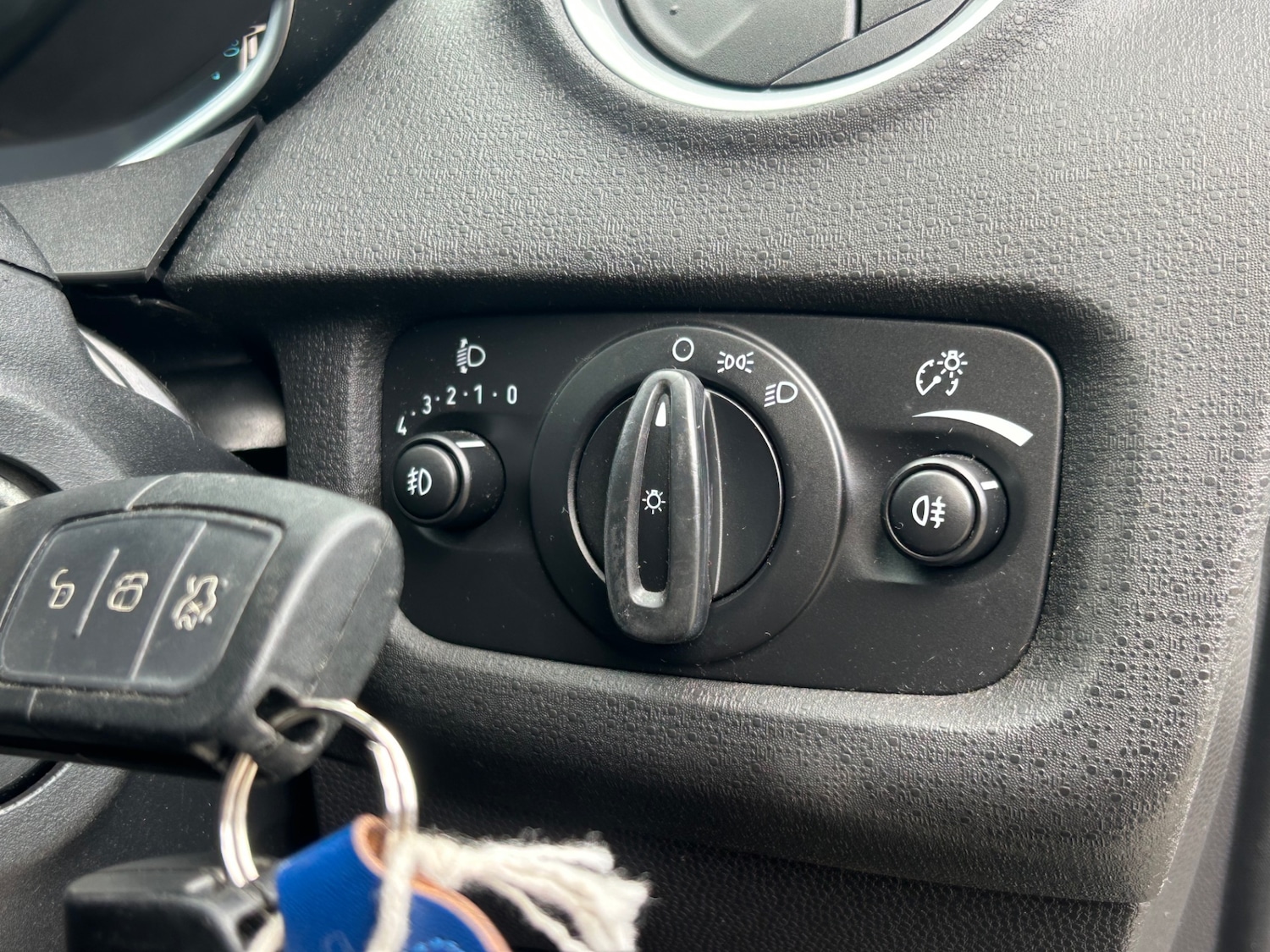 Used Ford Fiesta 2013 for sale - 76452461: Photo 23