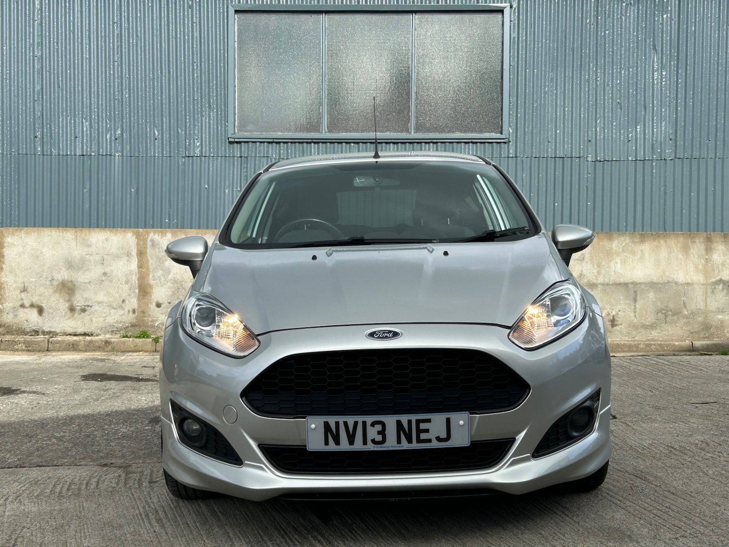Used Ford Fiesta 2013 for sale - 76452461: Photo 3
