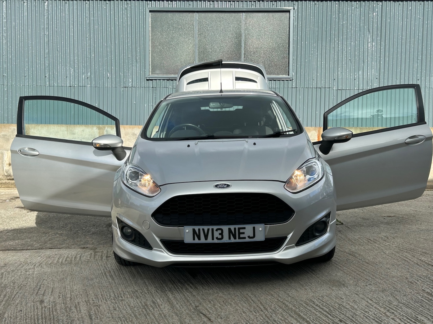 Used Ford Fiesta 2013 for sale - 76452461: Photo 4