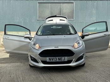 Used Ford Fiesta 2013 for sale - 76452461: Photo