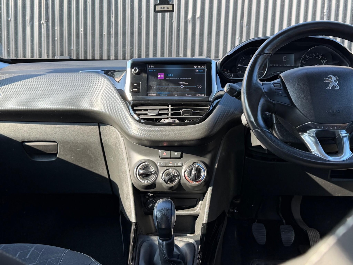 Used Peugeot 2008 for sale - 77970082: Photo 12