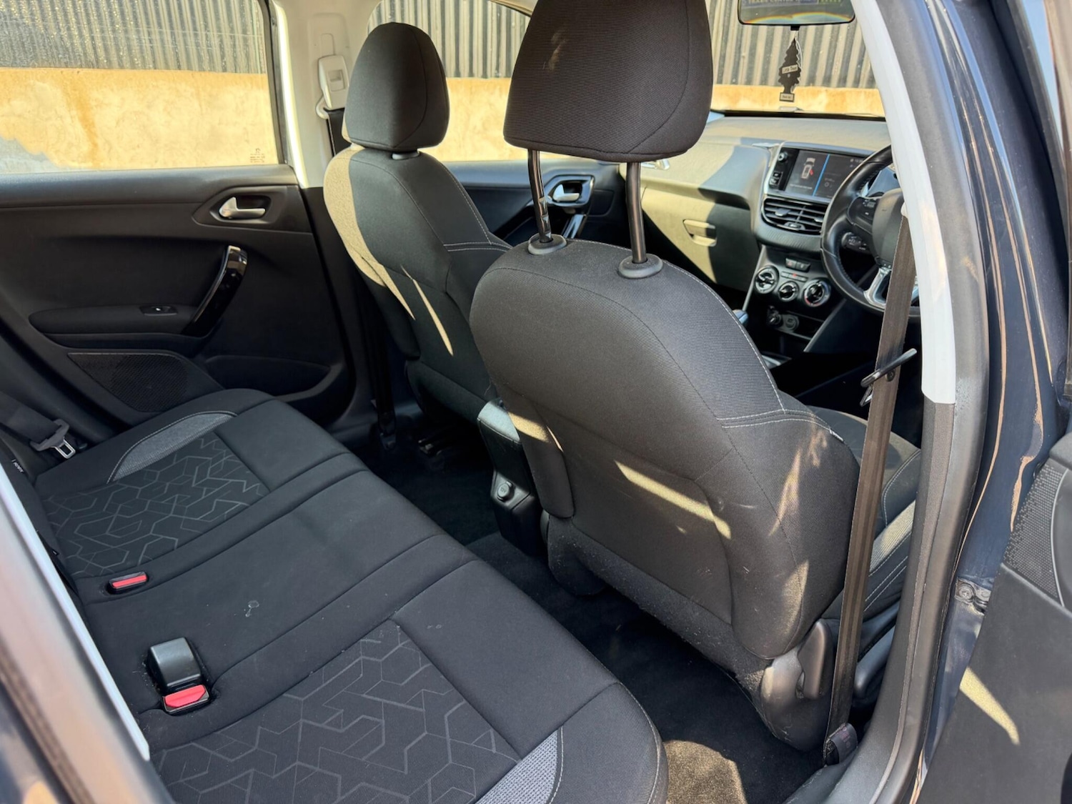 Used Peugeot 2008 for sale - 77970082: Photo 24