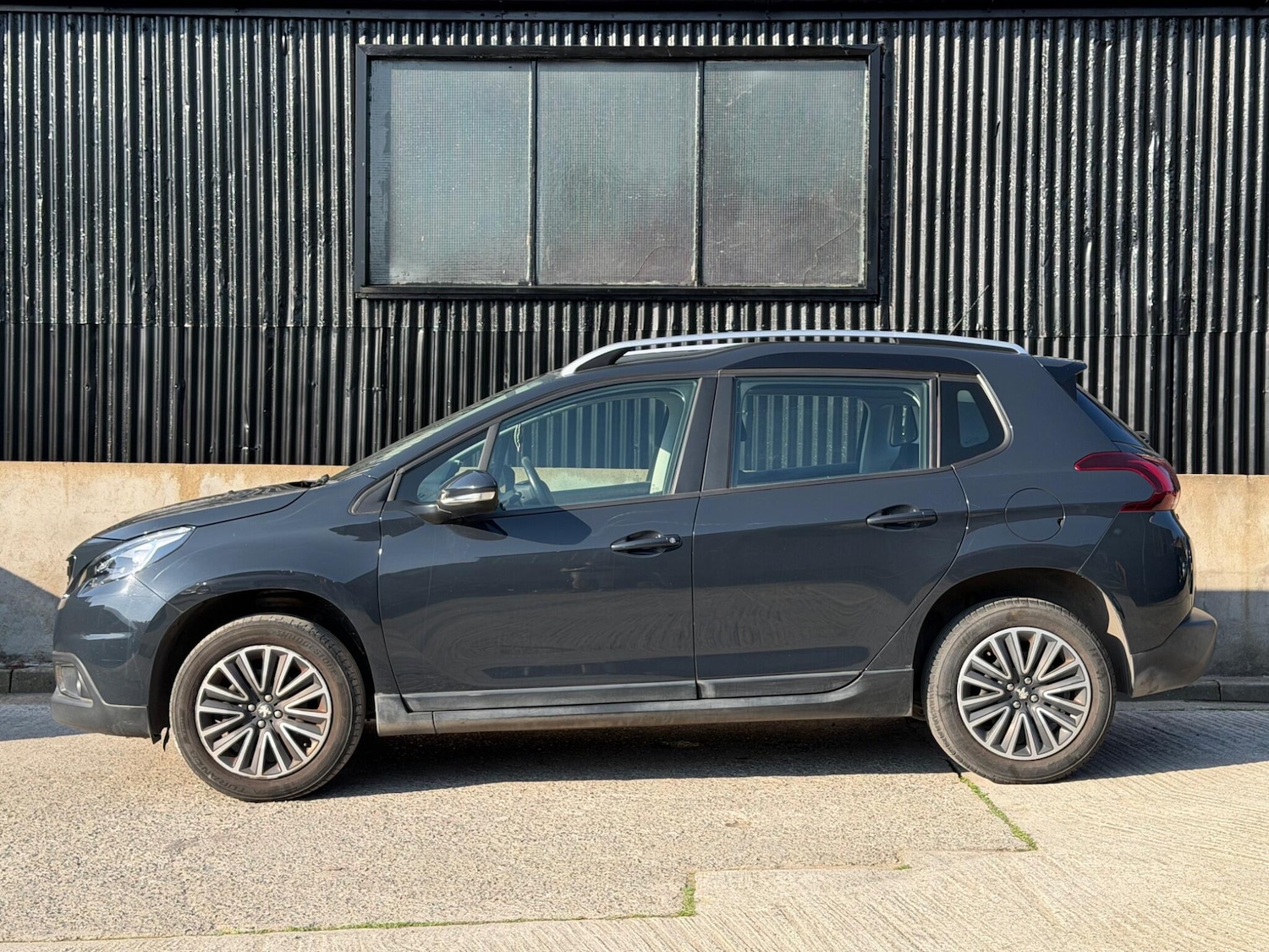 Used Peugeot 2008 for sale - 77970082: Photo 7