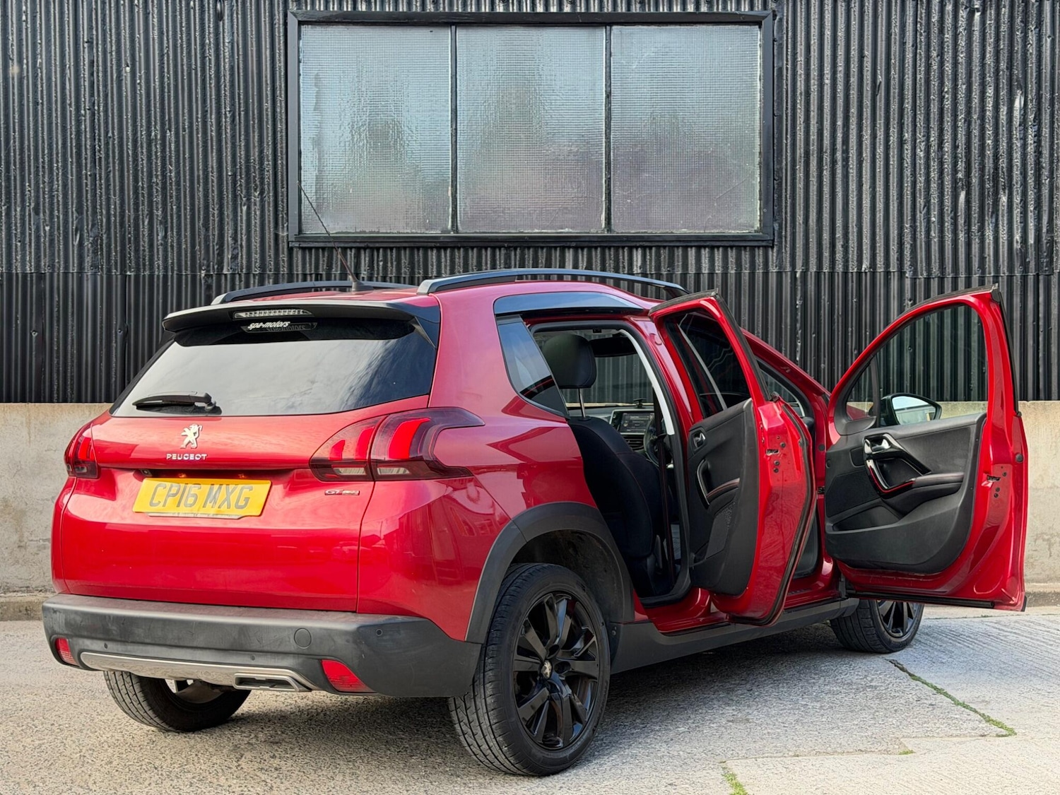 Used Peugeot 2008 2016 for sale - 78115639: Photo 11