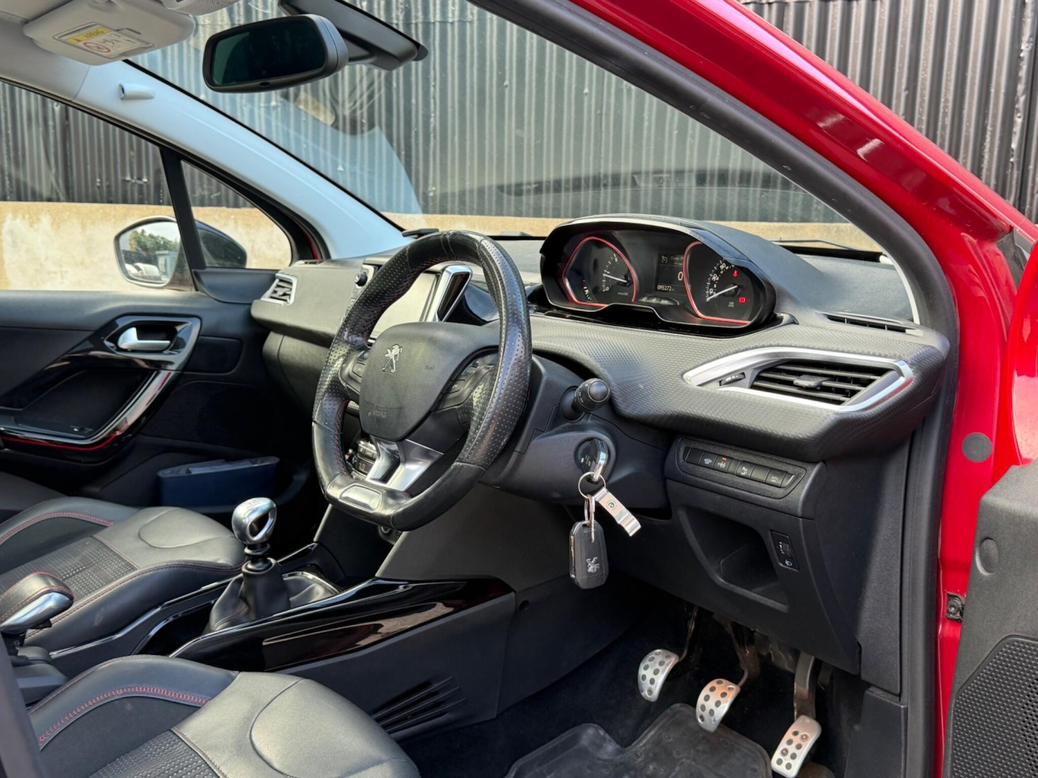 Used Peugeot 2008 2016 for sale - 78115639: Photo 19