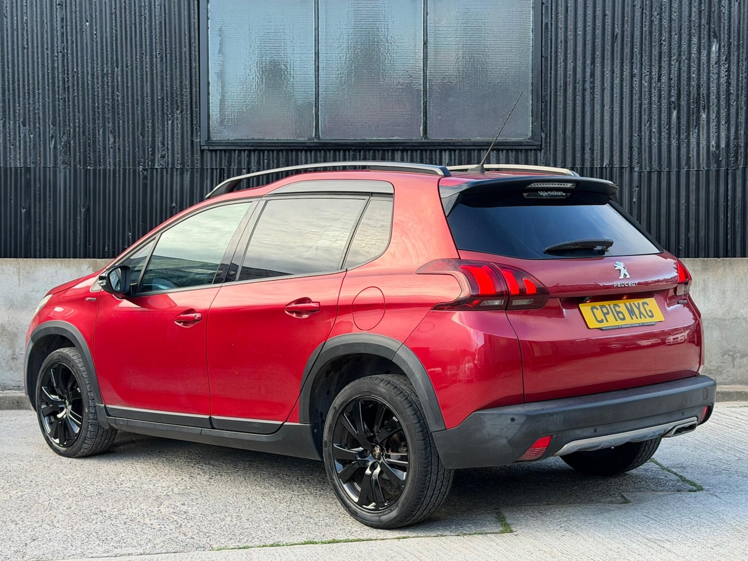 Used Peugeot 2008 2016 for sale - 78115639: Photo 4