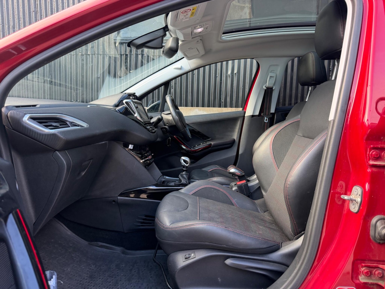 Used Peugeot 2008 2016 for sale - 78115639: Photo 43