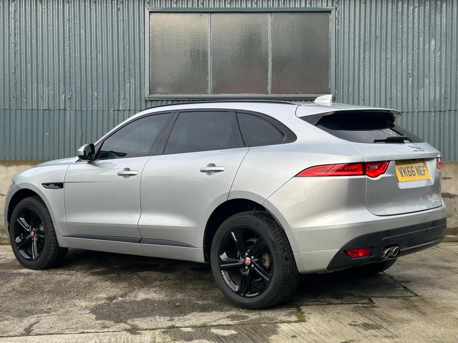 Used Jaguar F-Pace for sale - 77203180: Photo 10