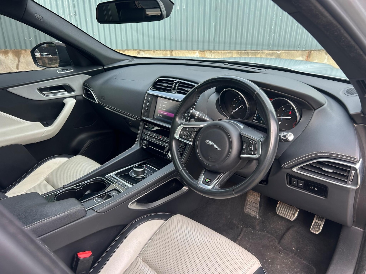 Used Jaguar F-Pace for sale - 77203180: Photo 20