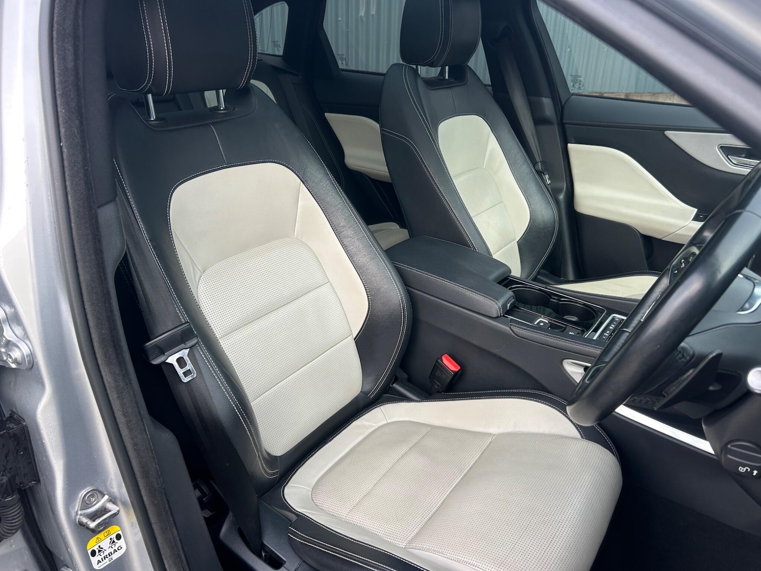 Used Jaguar F-Pace for sale - 77203180: Photo 27