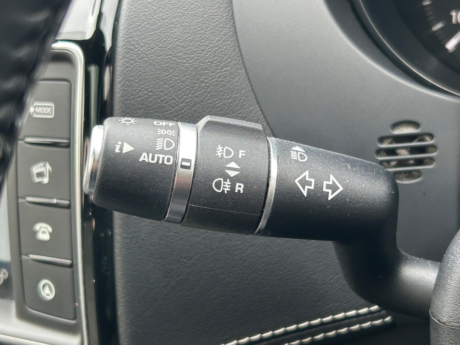 Used Jaguar F-Pace for sale - 77203180: Photo 38