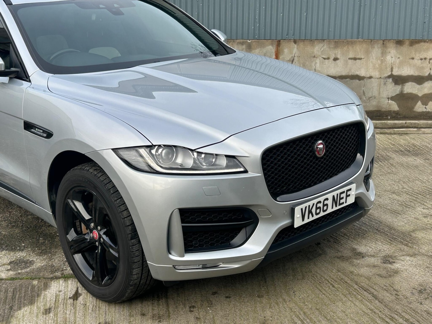 Used Jaguar F-Pace for sale - 77203180: Photo 8
