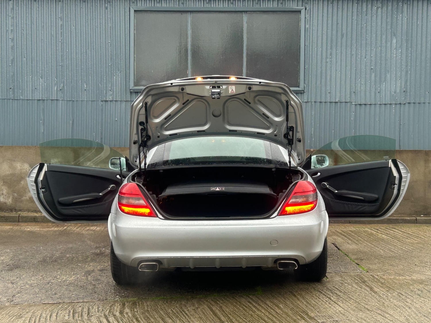 Used Mercedes-Benz SLK 2010 for sale - 77330478: Photo 13