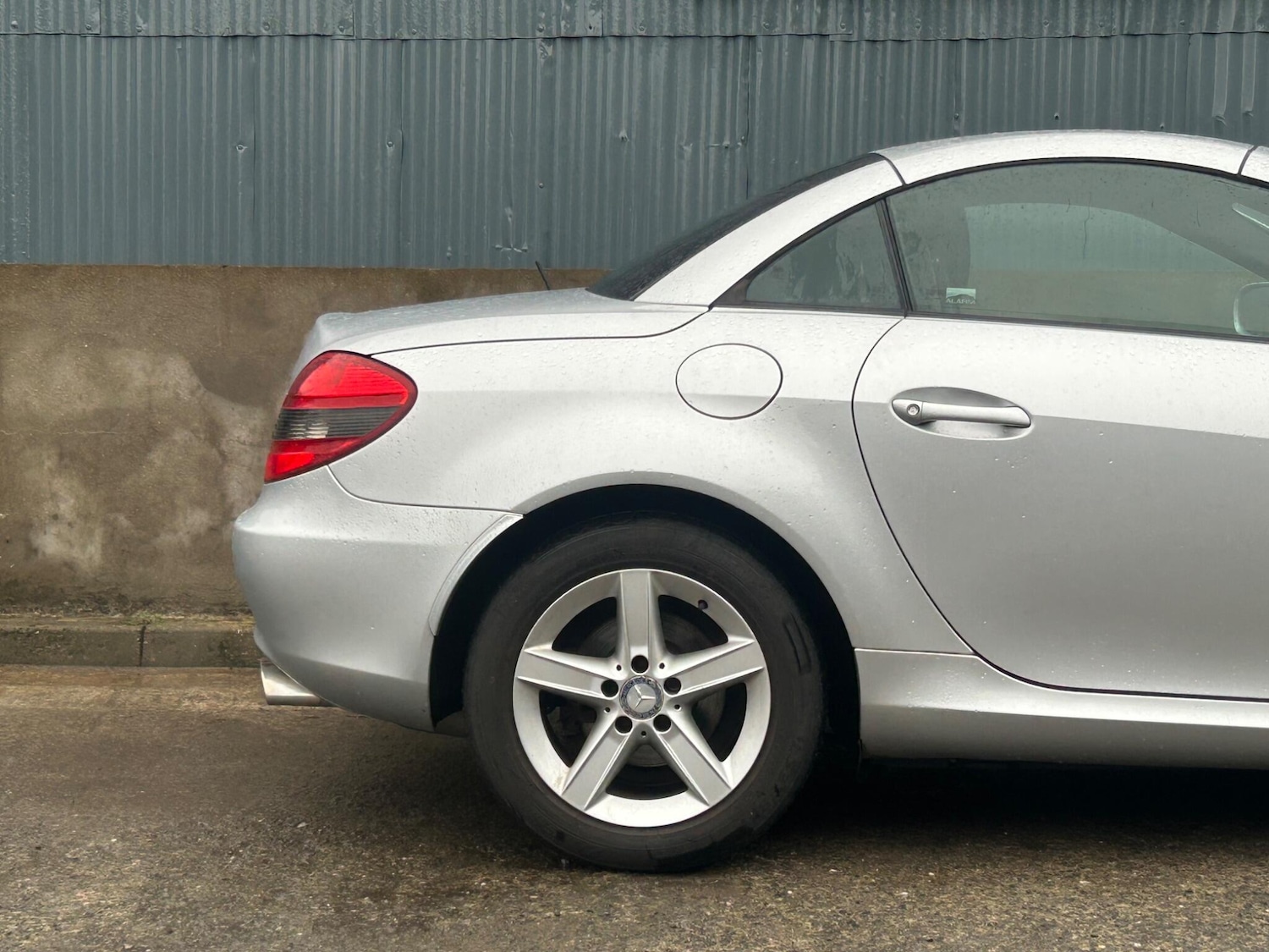 Used Mercedes-Benz SLK 2010 for sale - 77330478: Photo 36