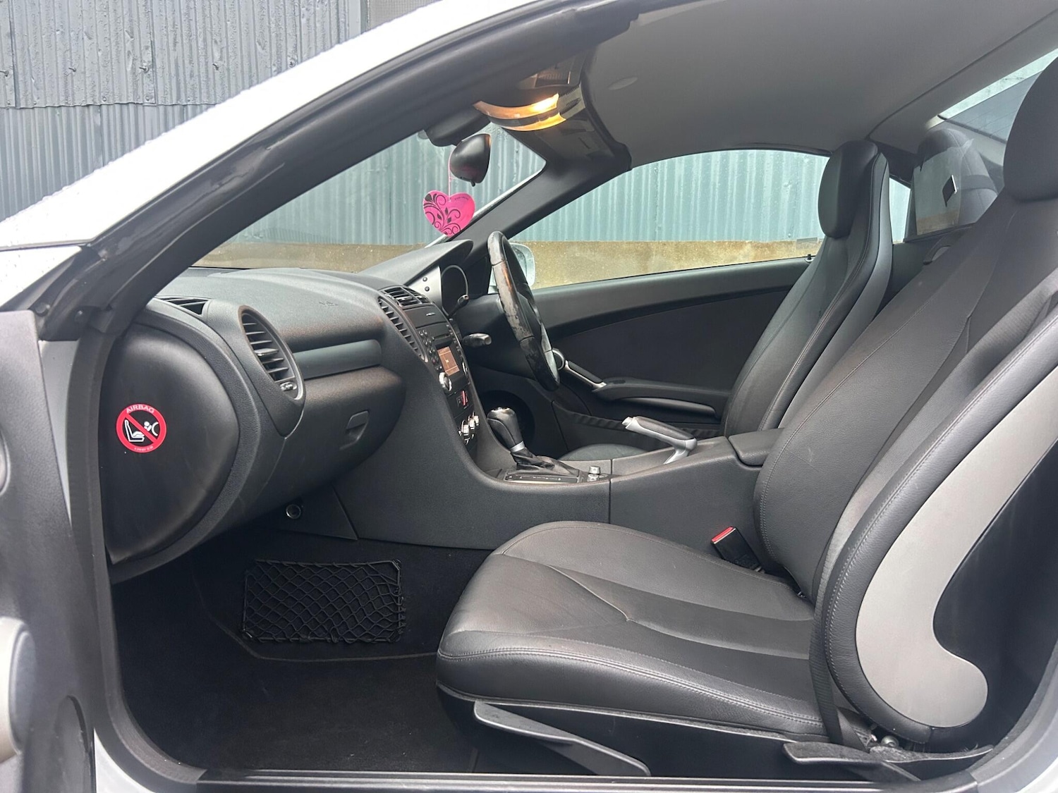 Used Mercedes-Benz SLK 2010 for sale - 77330478: Photo 43