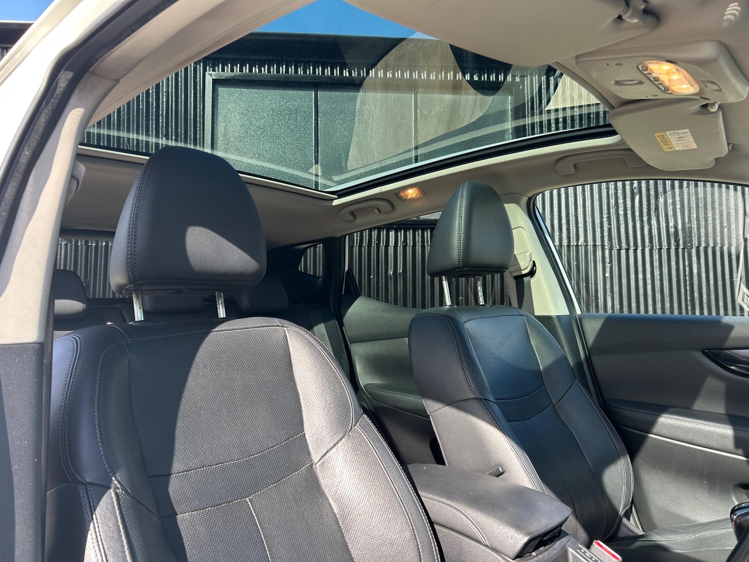 Used Nissan Qashqai 2015 for sale - 77852738: Photo 22