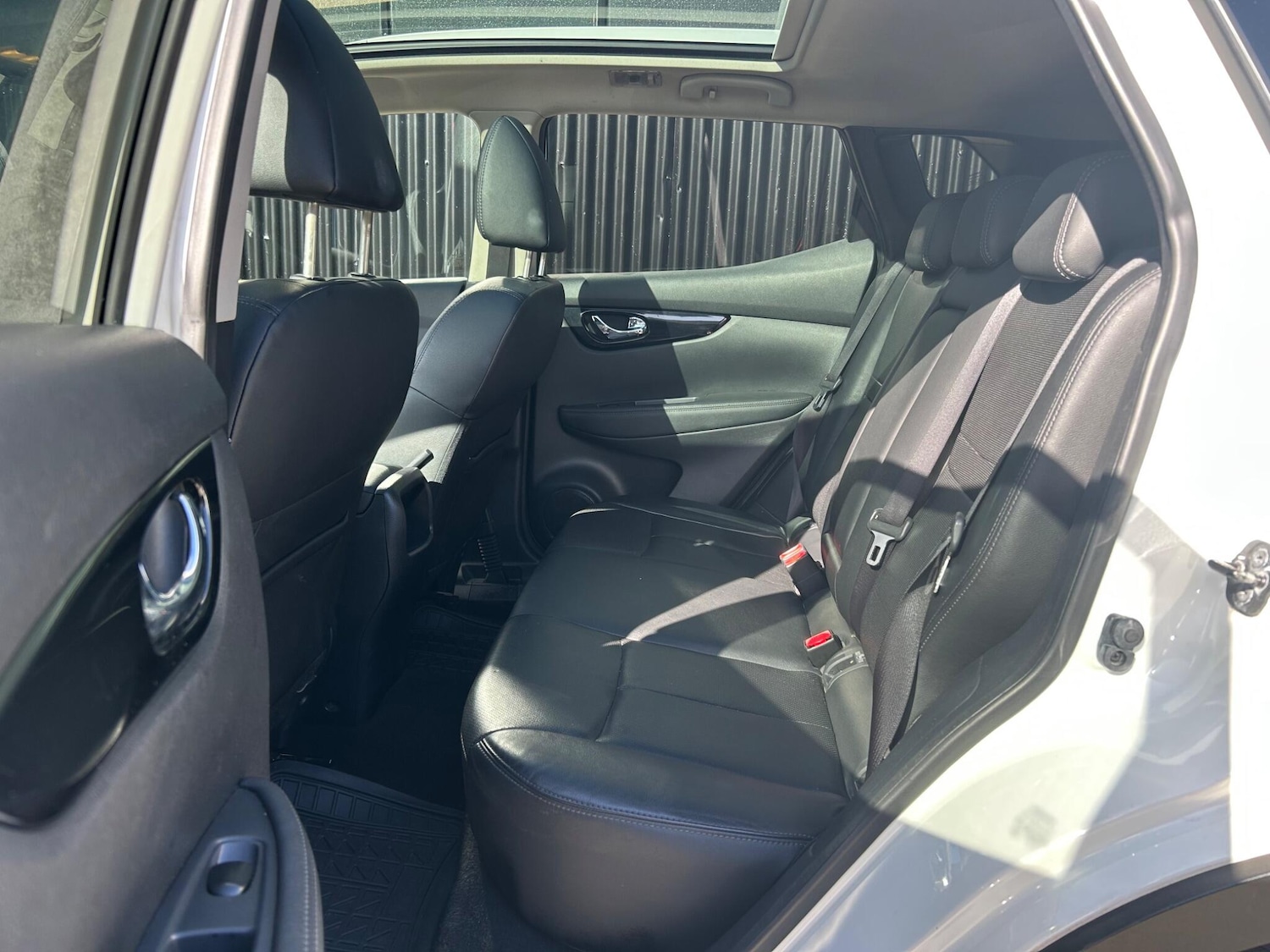 Used Nissan Qashqai 2015 for sale - 77852738: Photo 28