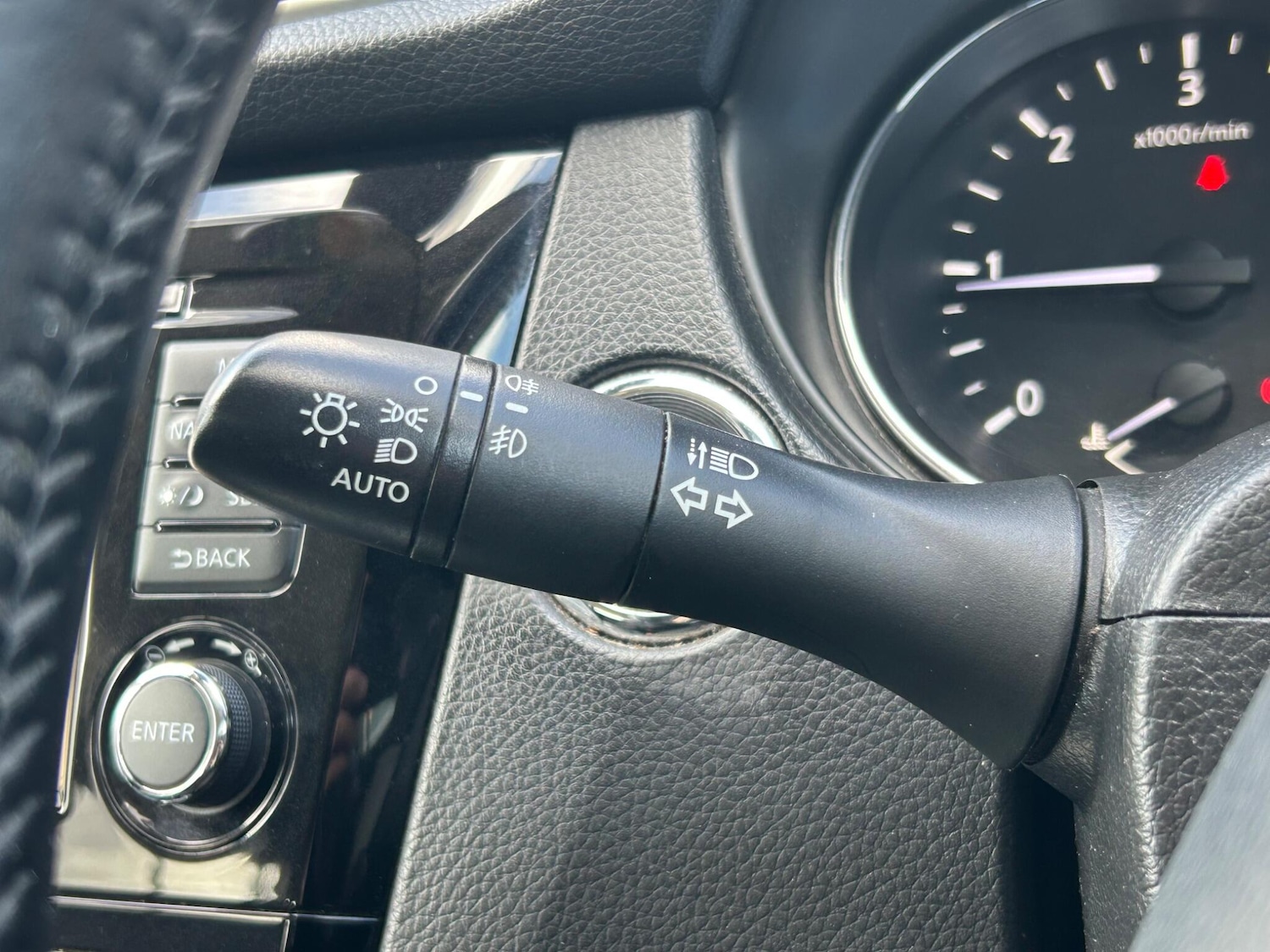 Used Nissan Qashqai 2015 for sale - 77852738: Photo 29