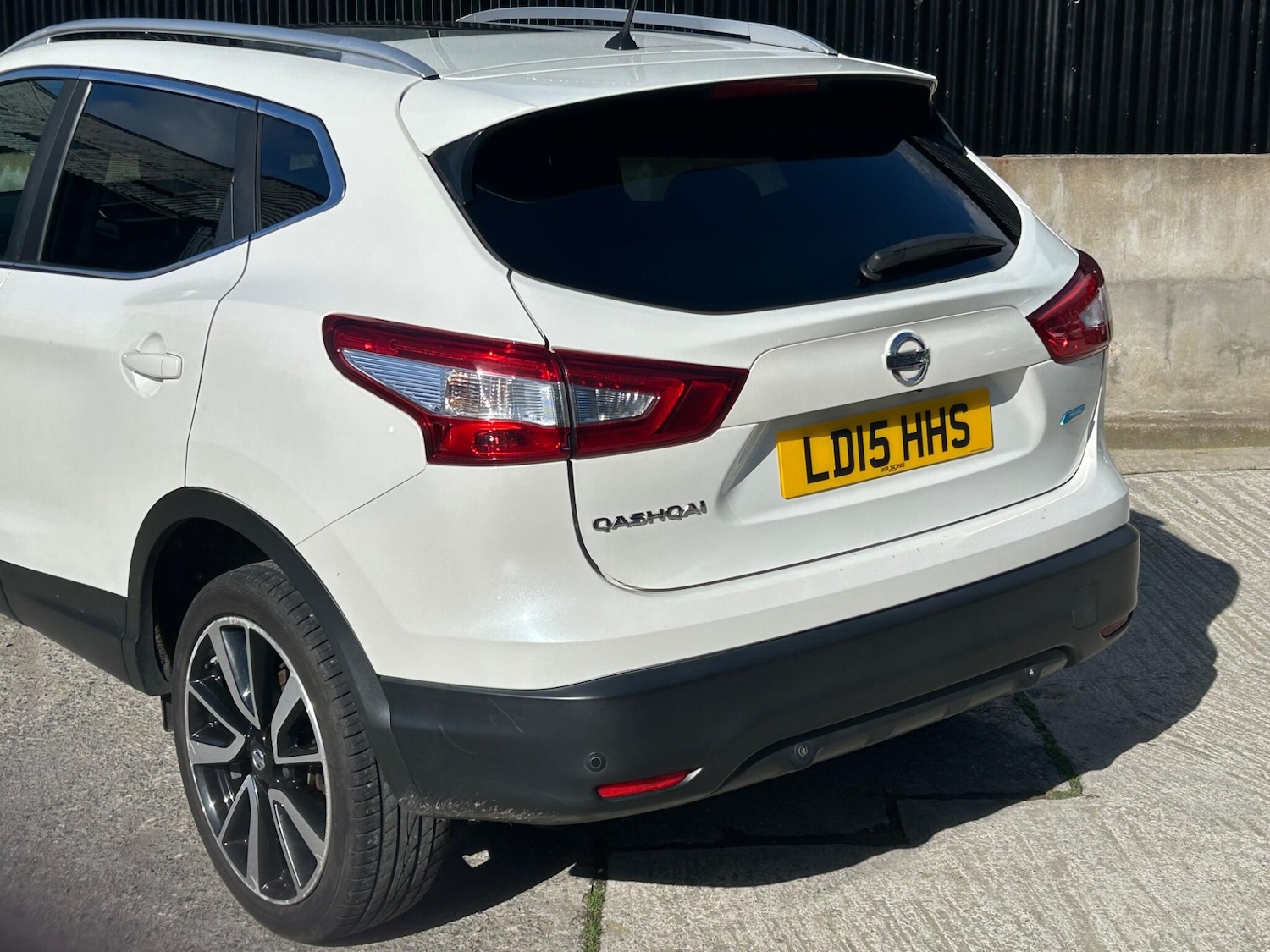 Used Nissan Qashqai 2015 for sale - 77852738: Photo 6