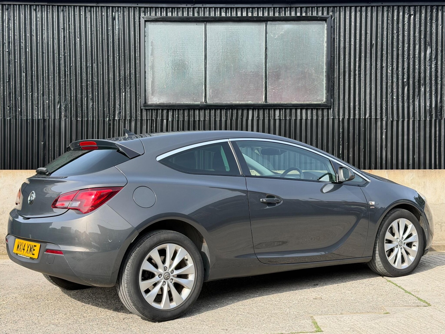 Used Vauxhall Astra GTC 2014 for sale - 77969788: Photo 12