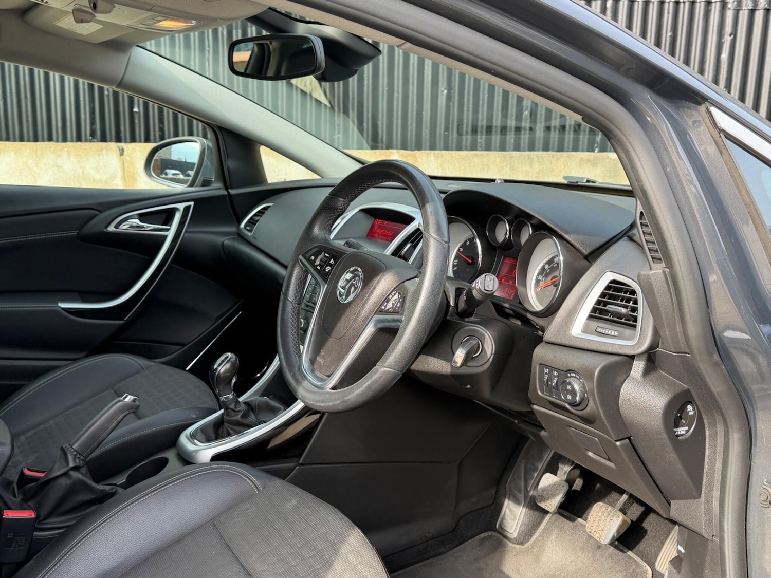 Used Vauxhall Astra GTC 2014 for sale - 77969788: Photo 18