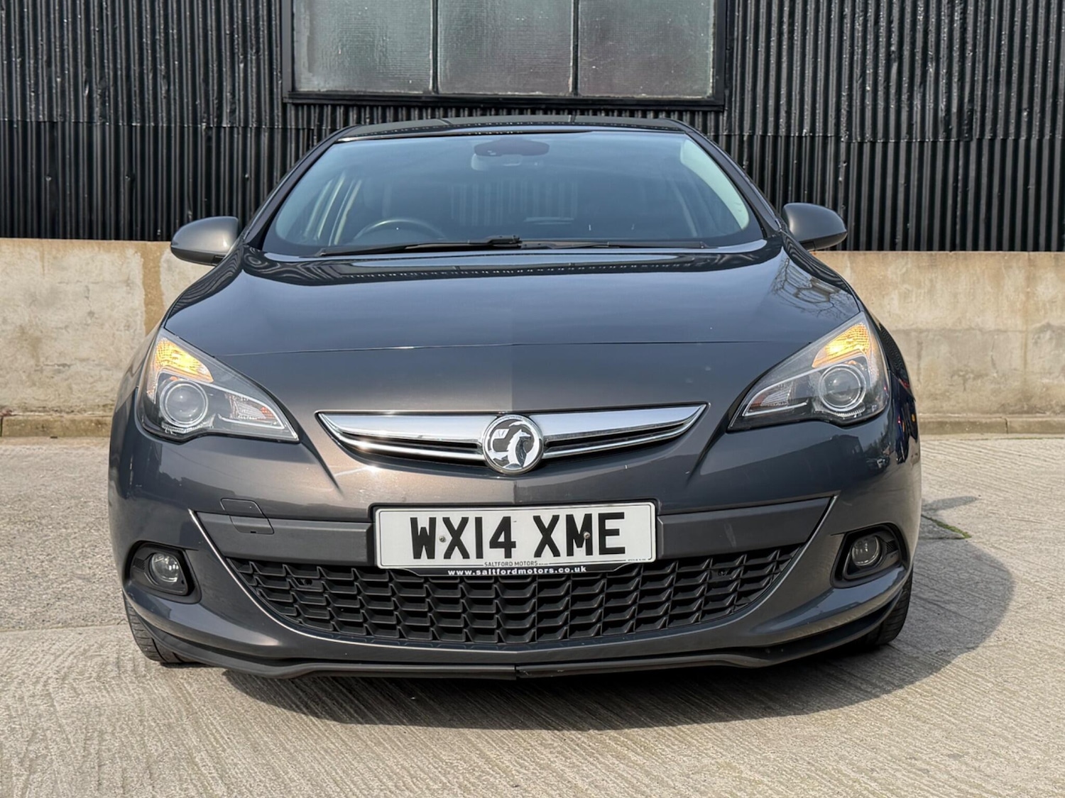 Used Vauxhall Astra GTC 2014 for sale - 77969788: Photo 2