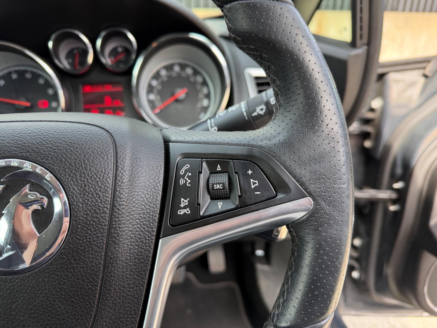 Used Vauxhall Astra GTC 2014 for sale - 77969788: Photo 25