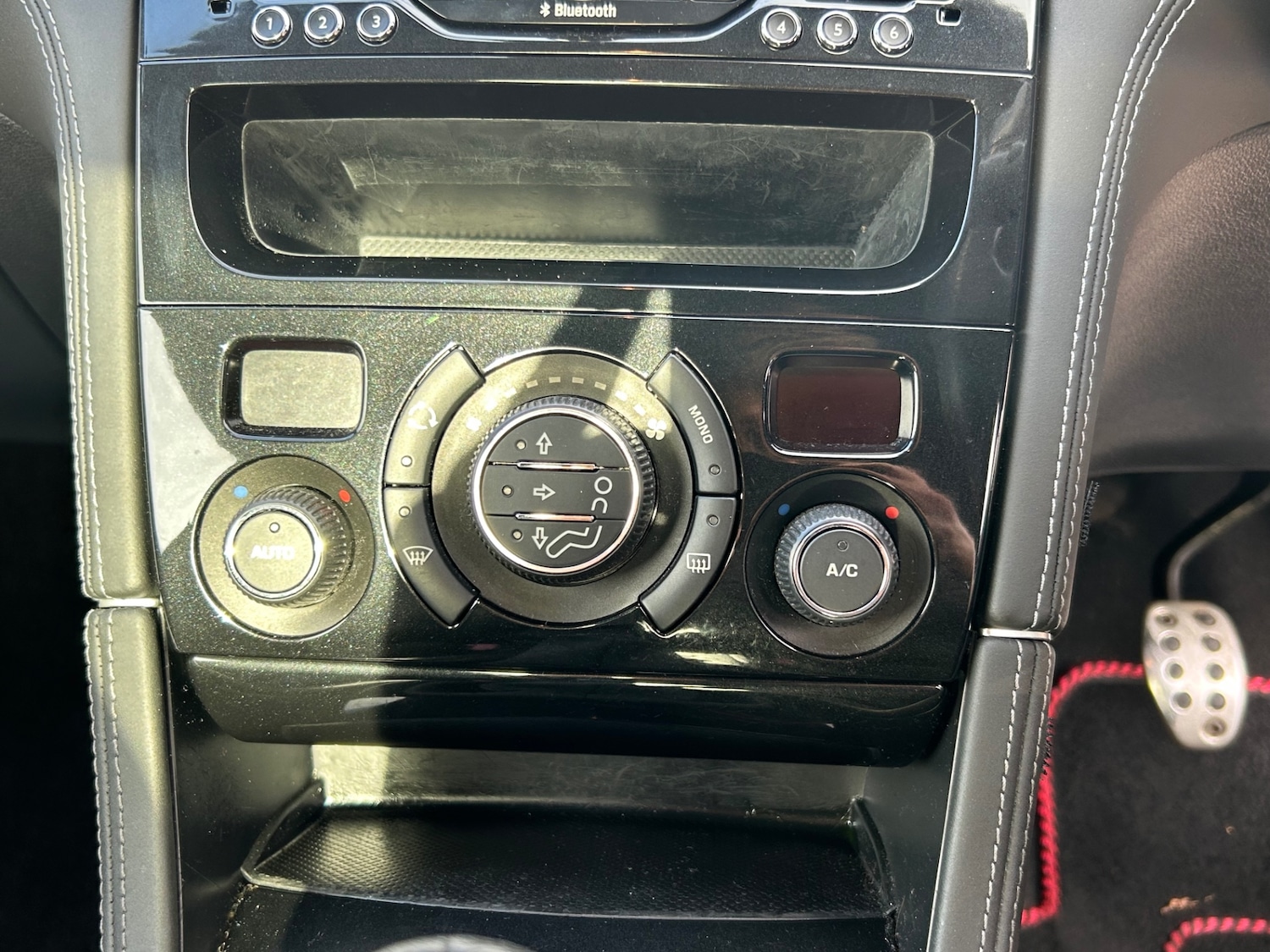 Used Peugeot RCZ 2013 for sale - 76452416: Photo 17