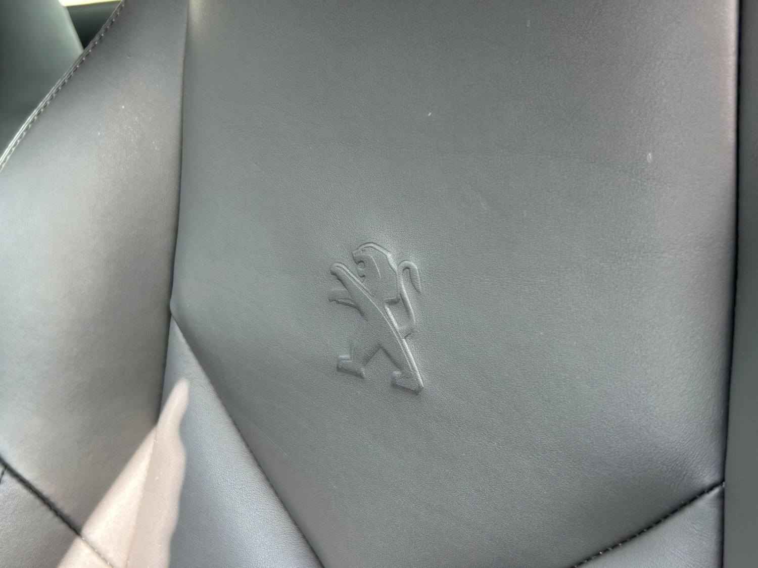 Used Peugeot RCZ 2013 for sale - 76452416: Photo 34