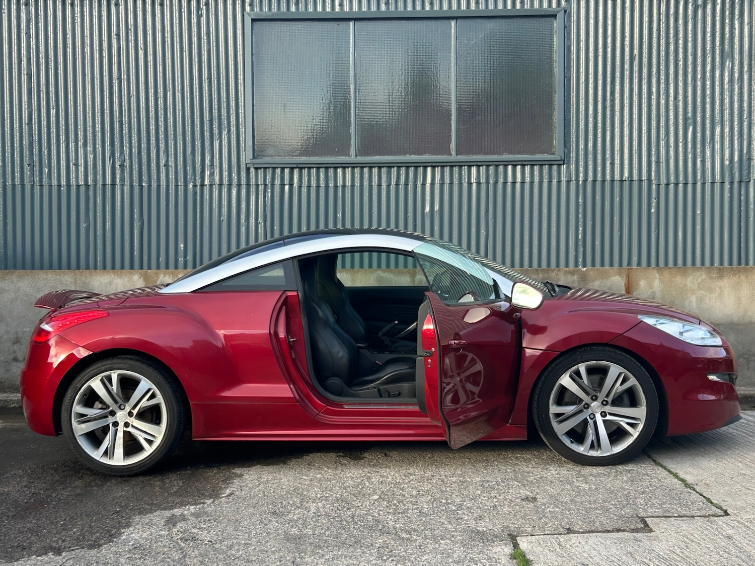 Used Peugeot RCZ 2013 for sale - 76452416: Photo 39