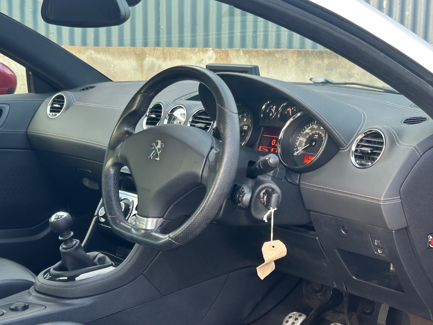 Used Peugeot RCZ 2013 for sale - 76452416: Photo 45