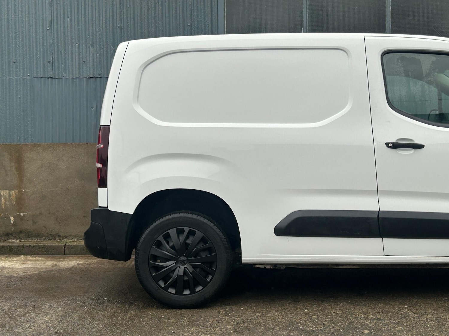 Used Peugeot Partner 2021 for sale - 77202443: Photo 15