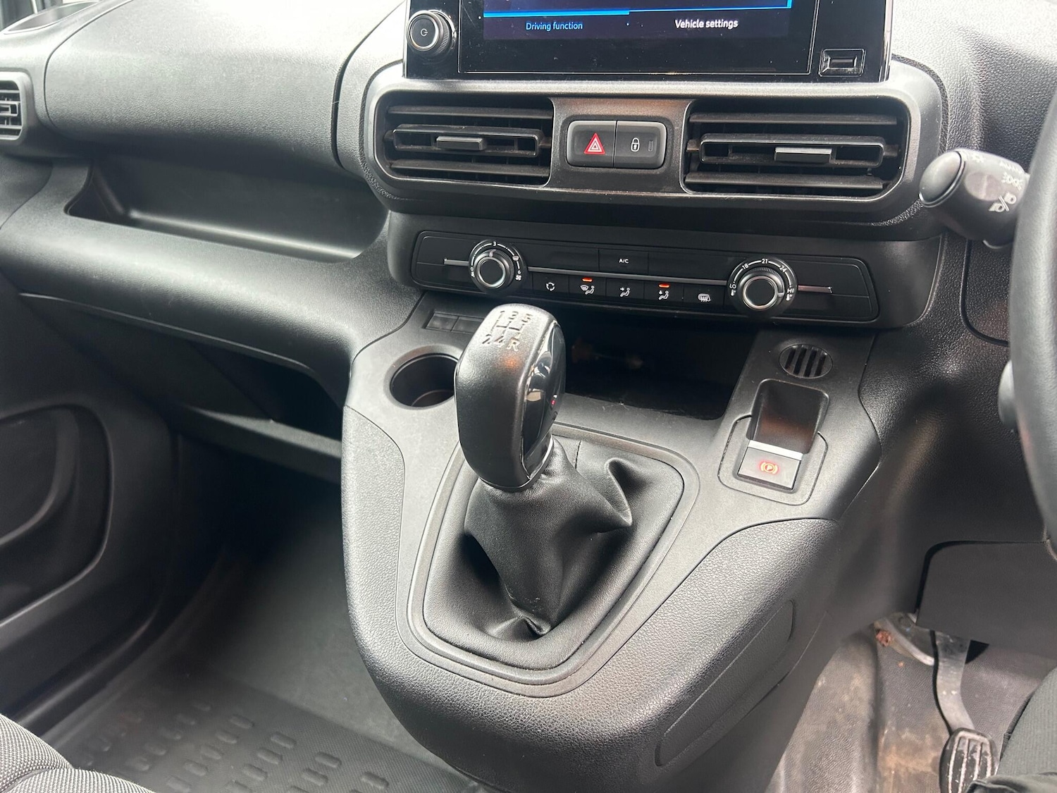 Used Peugeot Partner 2021 for sale - 77202443: Photo 28