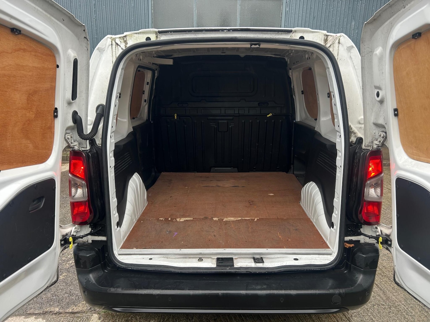 Used Peugeot Partner 2021 for sale - 77202443: Photo 40