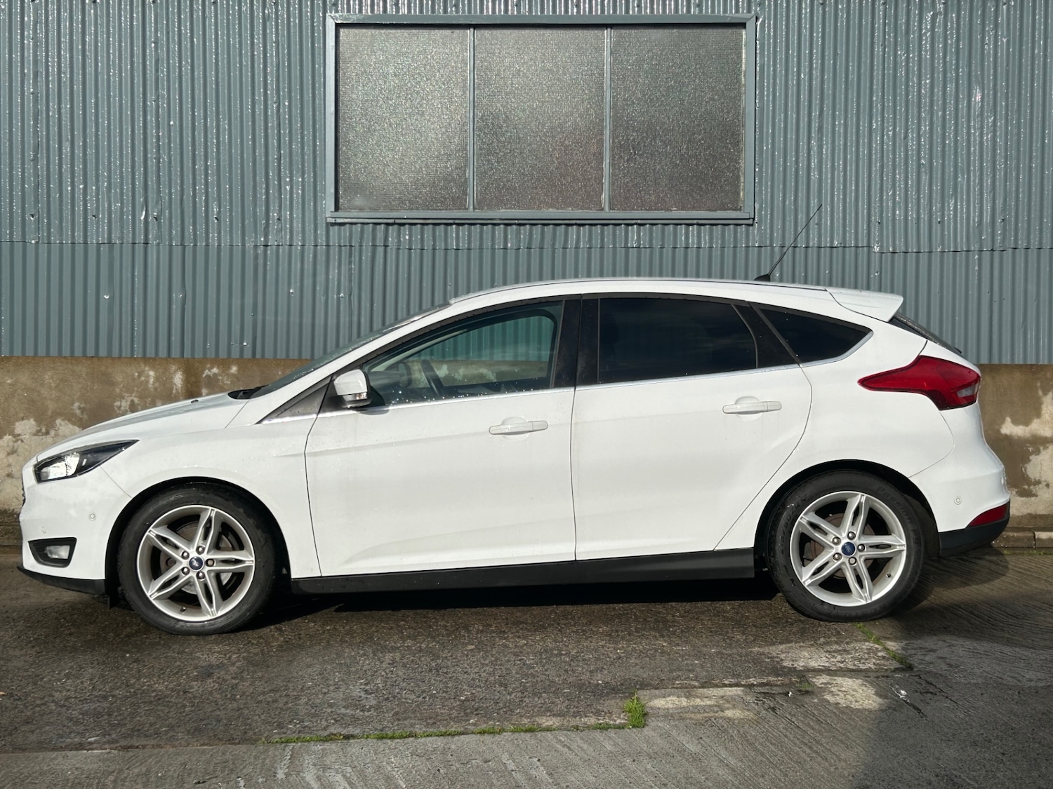 Used Ford Focus 2014 for sale - 76532212: Photo 5