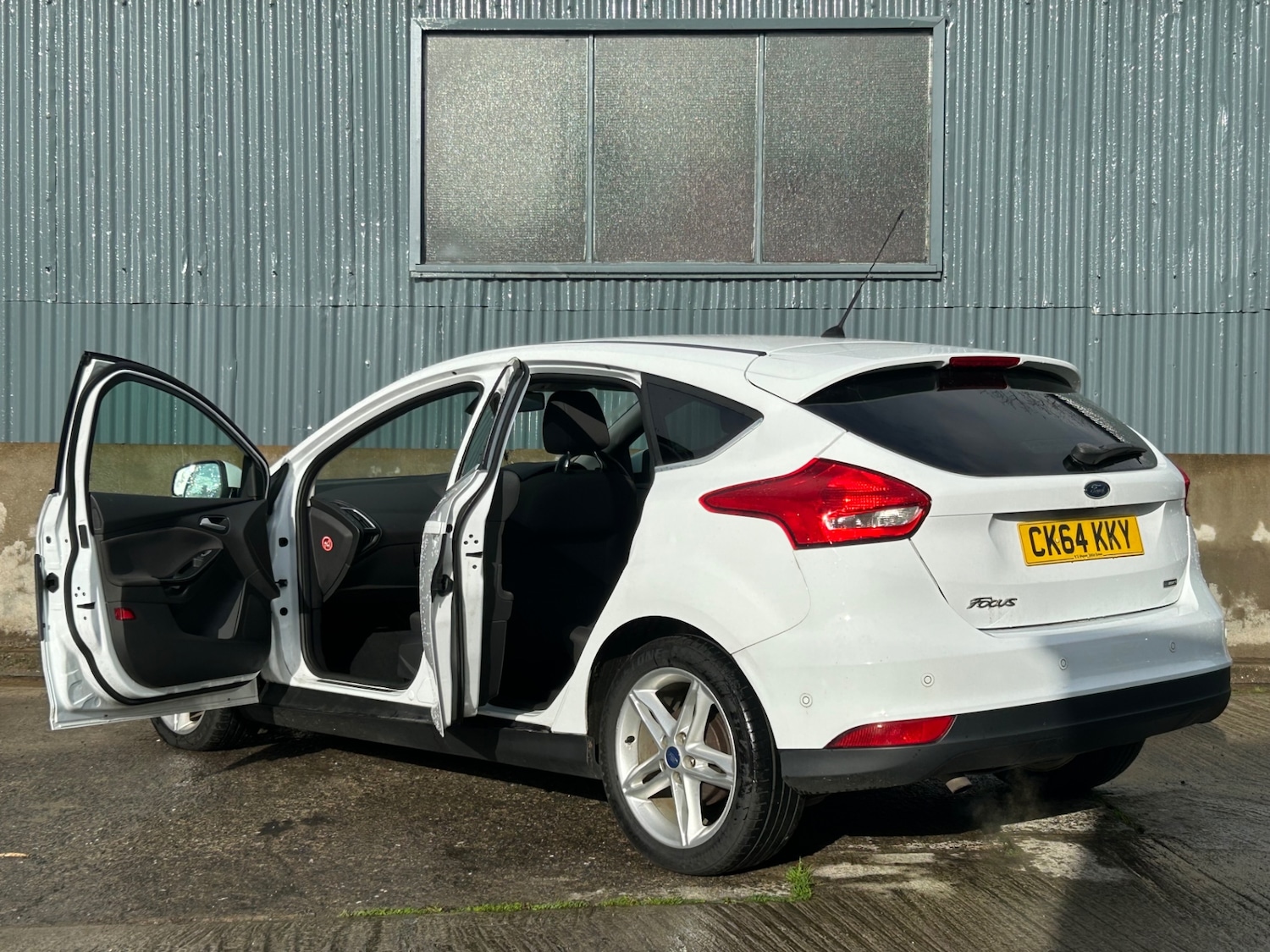 Used Ford Focus 2014 for sale - 76532212: Photo 9