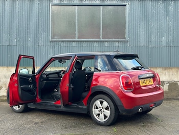 Used MINI Hatch 2017 for sale - 77238377: Photo