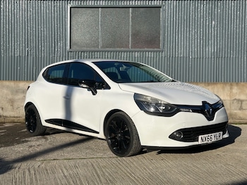 Used Renault Clio 2016 for sale - 76637556: Photo