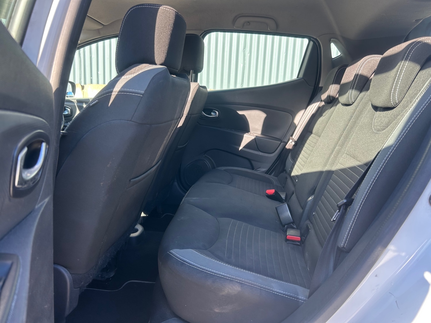 Used Renault Clio 2016 for sale - 76637556: Photo 35