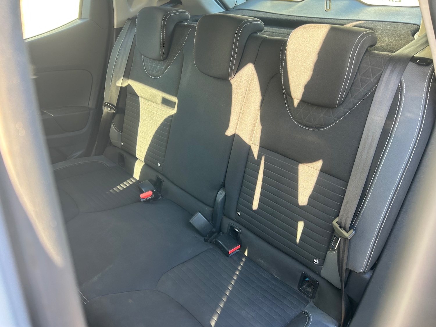 Used Renault Clio 2016 for sale - 76637556: Photo 38