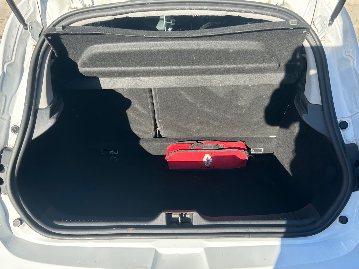 Used Renault Clio 2016 for sale - 76637556: Photo 9