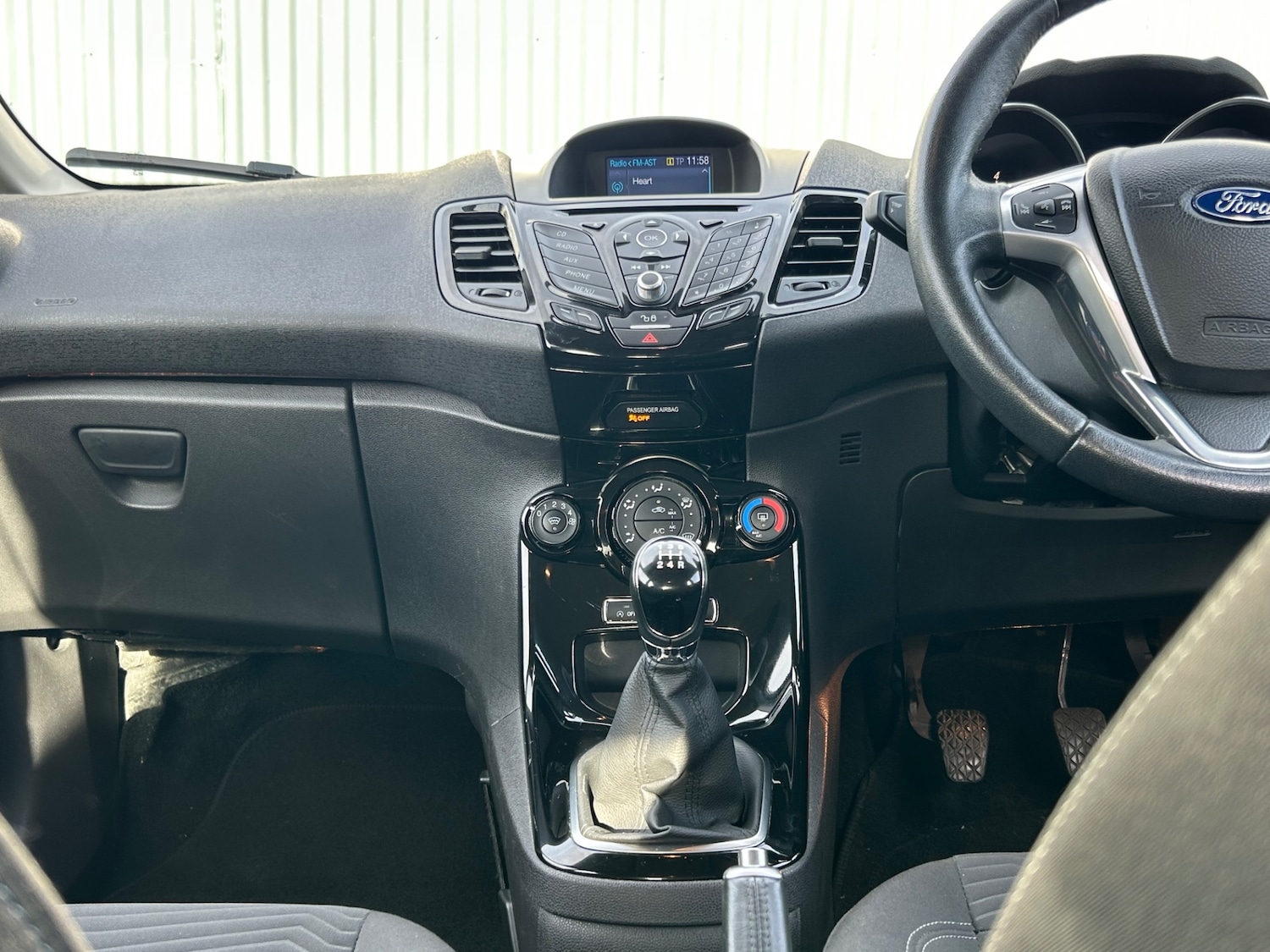 Used Ford Fiesta 2015 for sale - 76576976: Photo 13