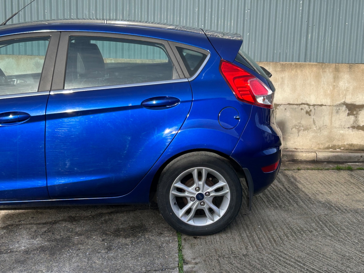 Used Ford Fiesta 2015 for sale - 76576976: Photo 33