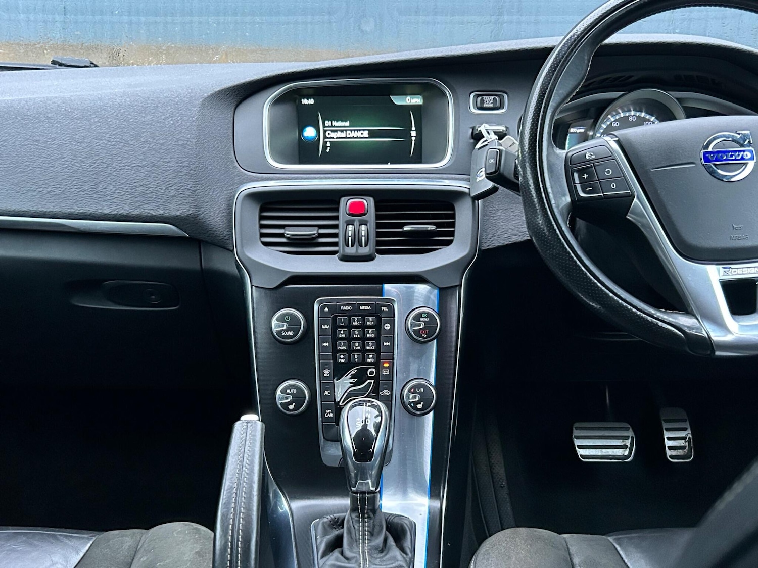 Used Volvo V40 2016 for sale - 77549640: Photo 26